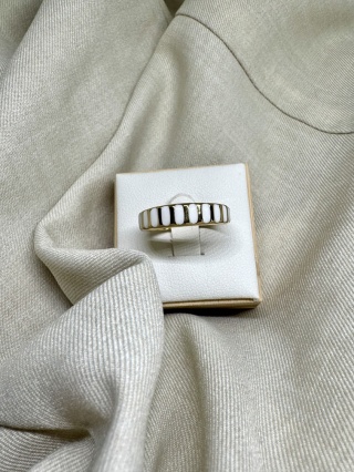 Pierścionek LOVELY WHITE