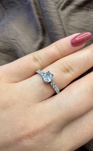 Pierścionek LUMORA r. 6